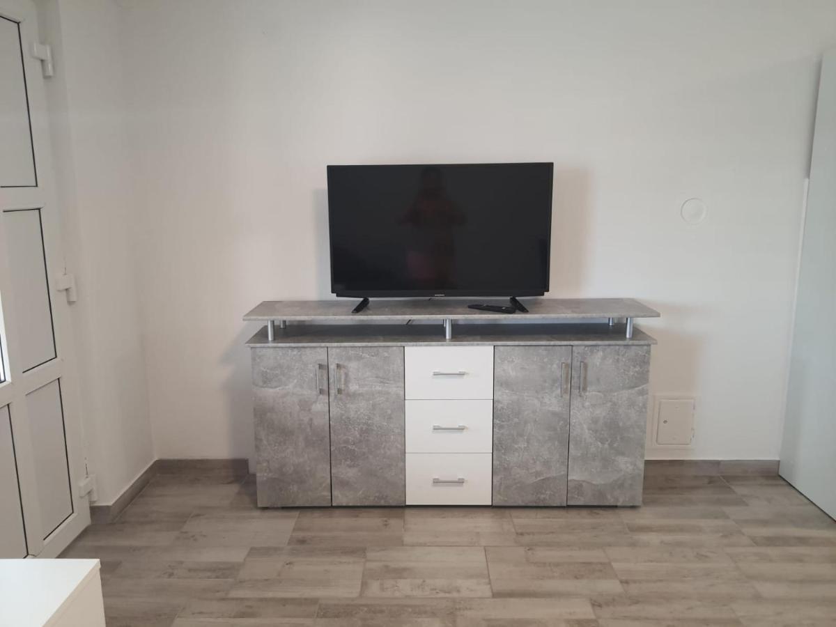 Zrinec Apartment วีร์ ภายนอก รูปภาพ